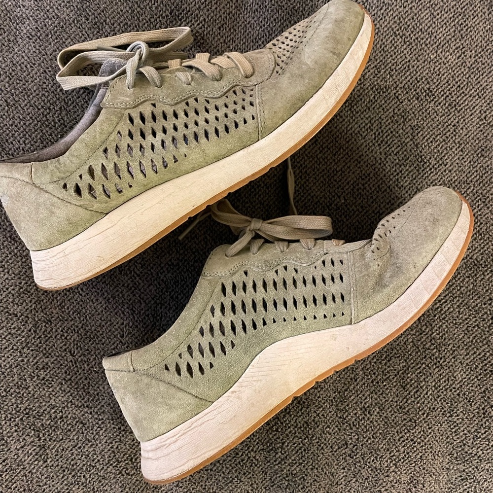 Dansko Charlie Tennis Shoes